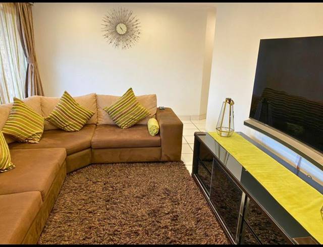 3 BEDROOM TOWNHOUSE FOR SALE IN KEMPTON PARK EXT 04